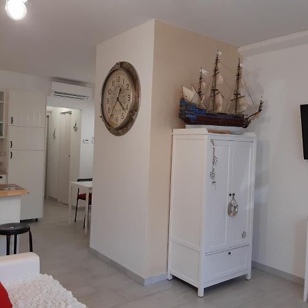 Appartement Soleil Royal Piano Terra à Viareggio Extérieur photo