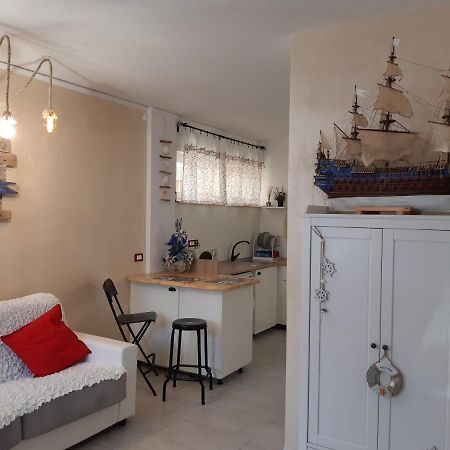 Appartement Soleil Royal Piano Terra à Viareggio Extérieur photo
