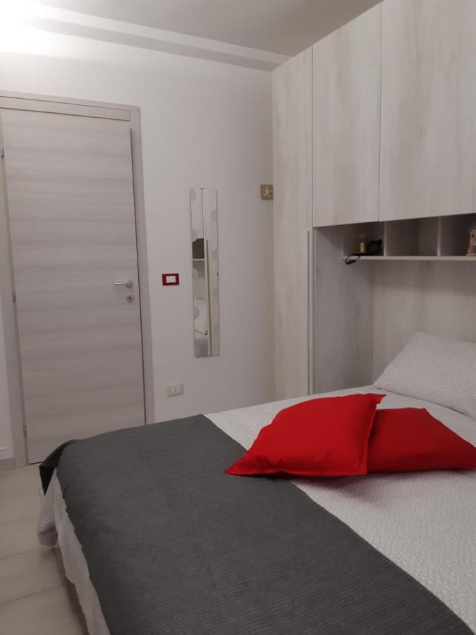 Appartement Soleil Royal Piano Terra à Viareggio Extérieur photo